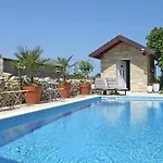 3796-1 * Zaton (Zadar)