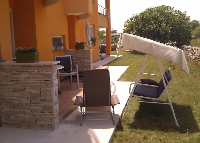 3796-1 * Zaton (Zadar)